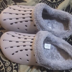 Just Be Gray Women's Slippers
